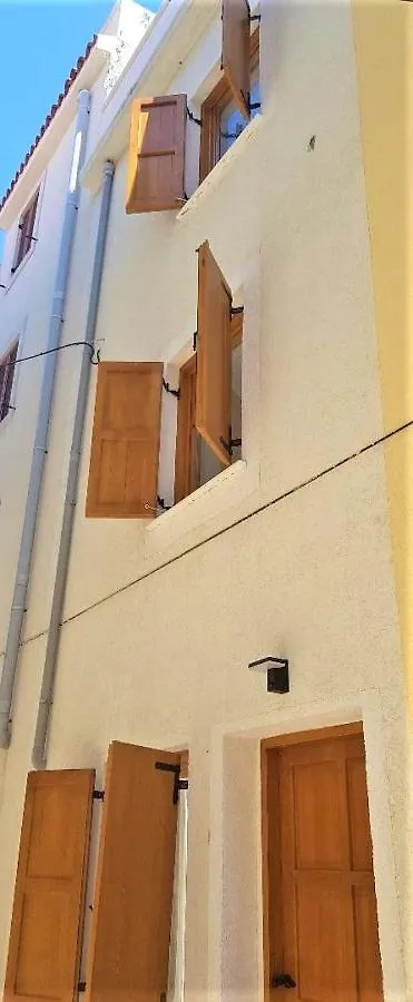 New Villa In Old Center - Pag Pag Town